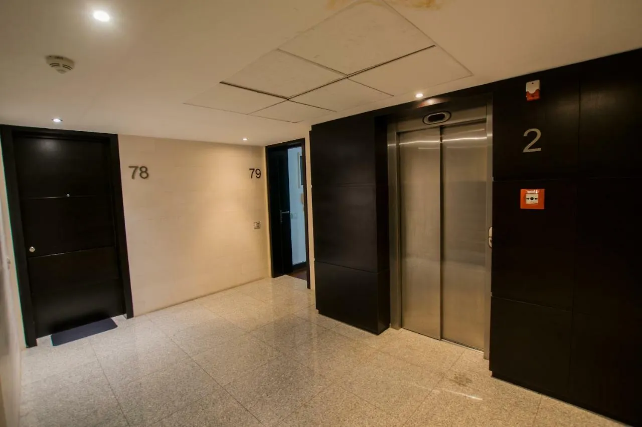 Alia Luxury Apartments ブカレスト 0*,